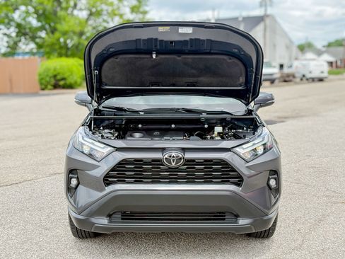 Used 2023 Toyota RAV4 XLE Premium image 29