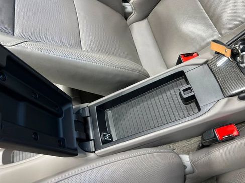 Used 2013 Porsche 911 Carrera 4S image 31