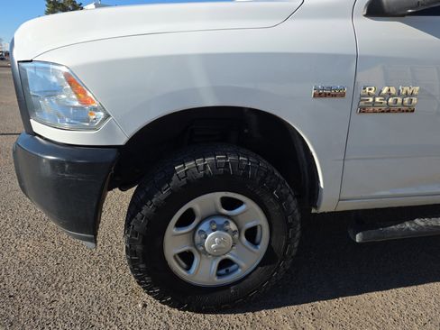 Used 2018 RAM 2500 Tradesman w/ Power & Remote Entry Group image 10