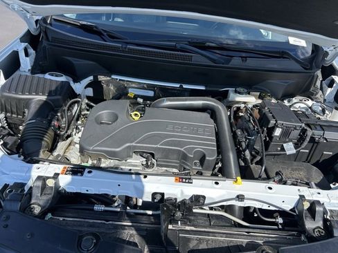 Certified 2023 Chevrolet Equinox LT image 11