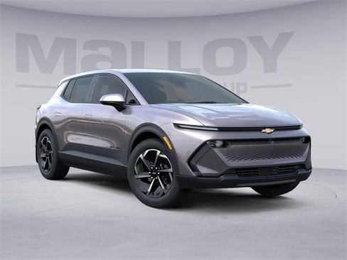 New 2026 Chevrolet Equinox EV LT image 7