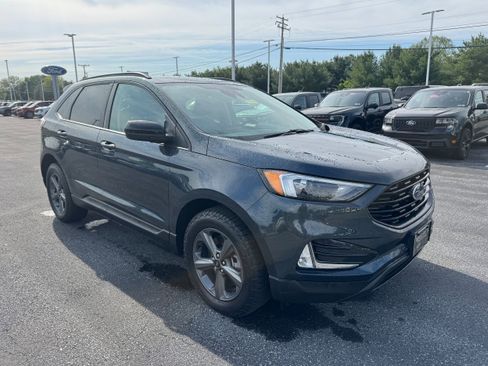 Certified 2024 Ford Edge SEL w/ Sport Appearance Package AWD/4WD image 7