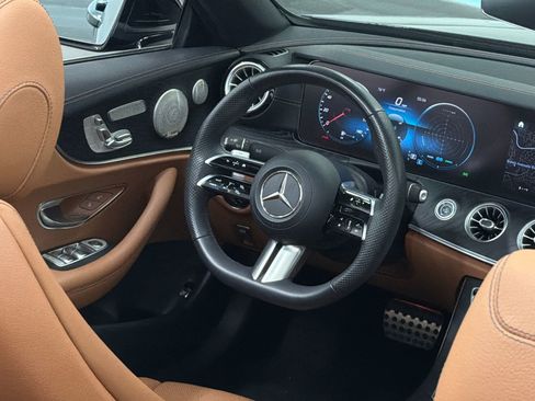 Used 2023 Mercedes-Benz E 450 4MATIC Cabriolet image 12