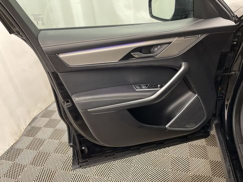Used 2024 Jaguar F-PACE R-Dynamic S image 21