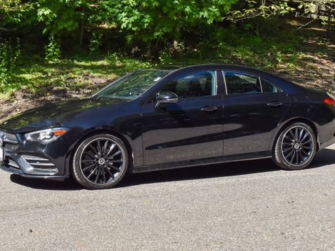 Used 2020 Mercedes-Benz CLA 250 image 2