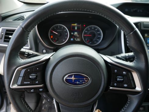 Used 2022 Subaru Ascent Premium w/ Convenience Package image 25