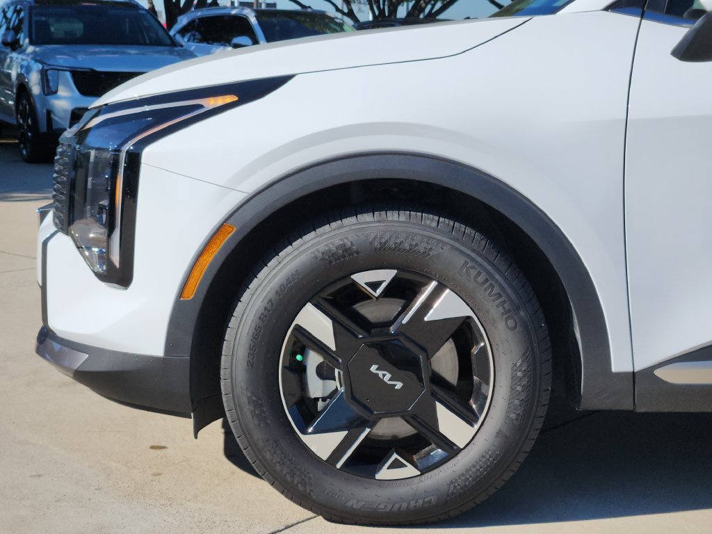 New 2026 Kia Sportage LX FWD image 7