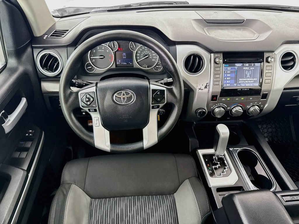Used 2017 Toyota Tundra SR5 AWD/4WD image 23
