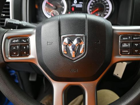 Used 2024 RAM 1500 Classic SLT AWD/4WD image 17