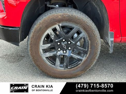 Used 2025 Chevrolet Silverado 1500 Custom Trail Boss AWD/4WD image 33