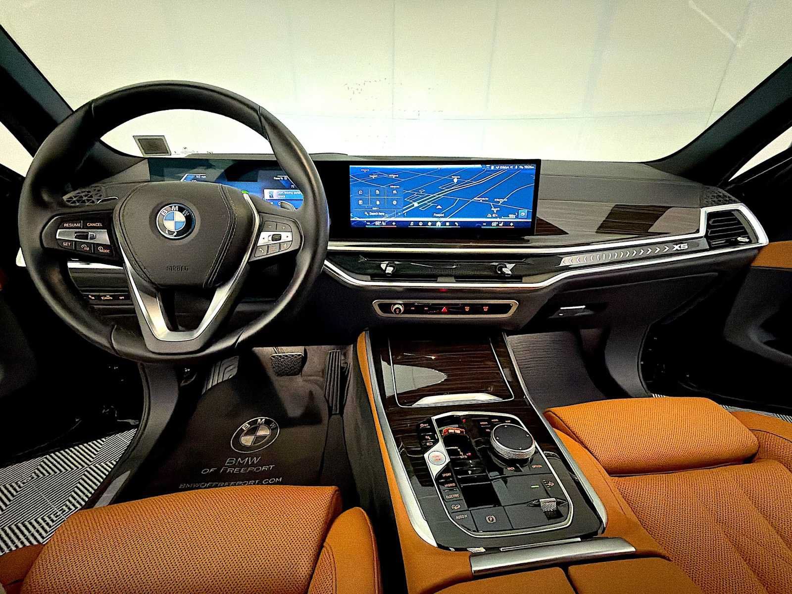 Used 2024 BMW X5 xDrive50e w/ Premium Package AWD/4WD image 16