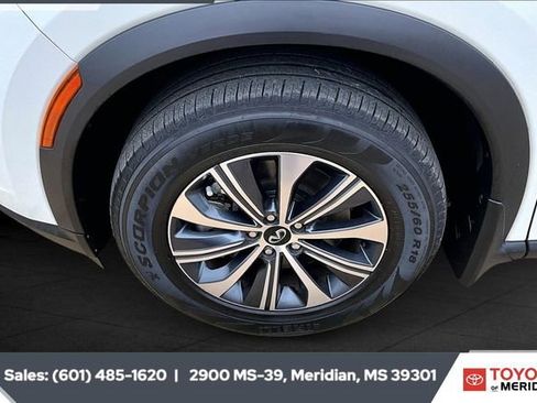 Used 2024 INFINITI QX60 Pure image 7