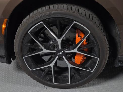 Used 2025 Aston Martin DBX 707 AWD/4WD image 9