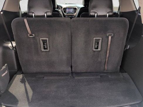 Certified 2019 GMC Acadia Denali w/ Technology Package AWD/4WD image 10