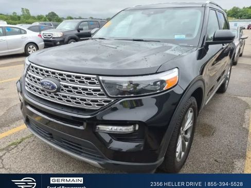 Used 2024 Ford Explorer Limited AWD/4WD image 1