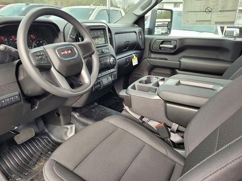 New 2026 GMC Sierra 3500 Pro w/ Convenience Package image 16