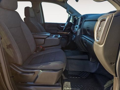 Used 2022 Chevrolet Silverado 2500 LT w/ Convenience Package image 15