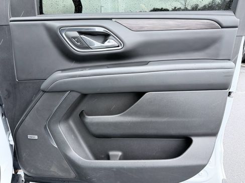 Used 2022 Chevrolet Tahoe Z71 w/ Z71 Off-Road Package image 34