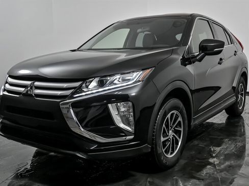 Used 2020 Mitsubishi Eclipse Cross ES image 5
