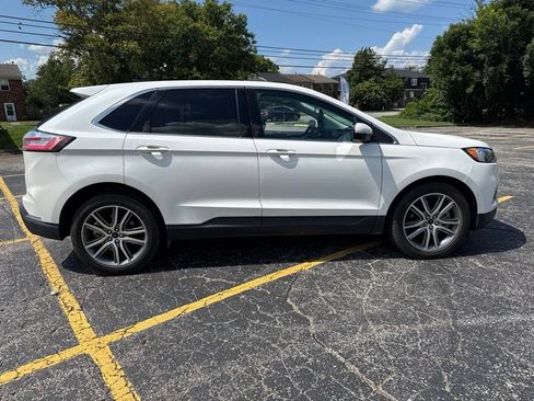 Used 2023 Ford Edge Titanium AWD/4WD image 25