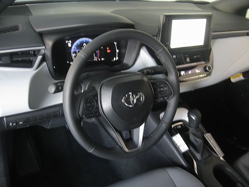 New 2026 Toyota Corolla SE image 8