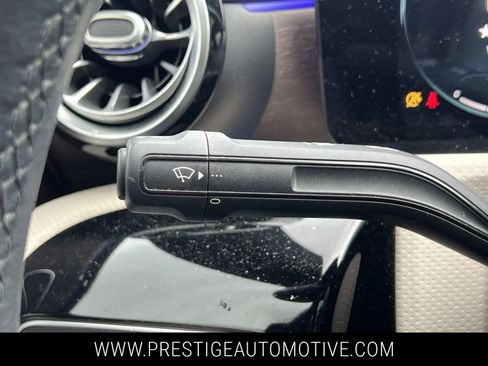 Used 2021 Mercedes-Benz CLA 250 4MATIC image 31