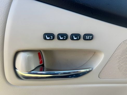 Used 2013 Lexus RX 450h AWD w/ Navigation Pkg image 20