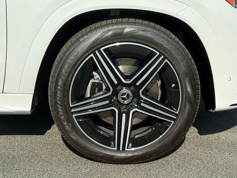 New 2026 Mercedes-Benz GLE 450 4MATIC image 28