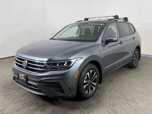 Used 2024 Volkswagen Tiguan S FWD image 3