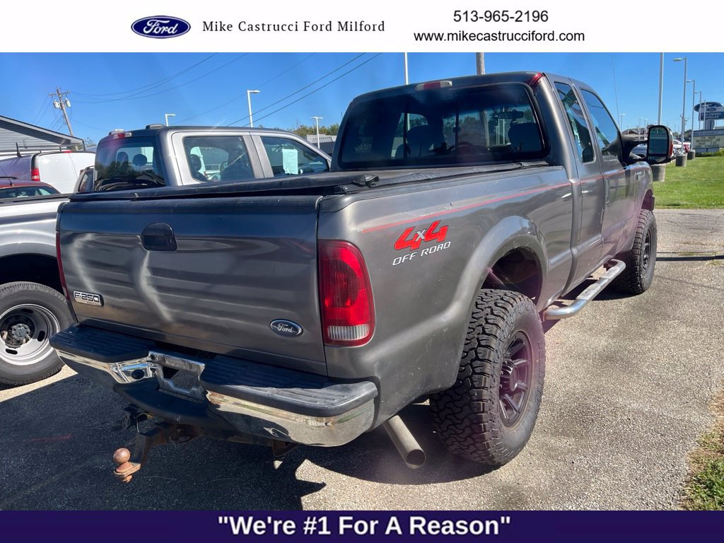 Used 2006 Ford F250 XL AWD/4WD image 3