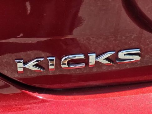Used 2023 Nissan Kicks SV FWD image 15
