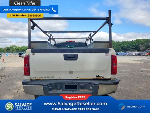 Used 2014 Chevrolet Silverado 2500 W/T w/ Snow Plow Prep Package AWD/4WD image 8