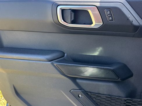 Used 2025 Ford Bronco Big Bend AWD/4WD image 10