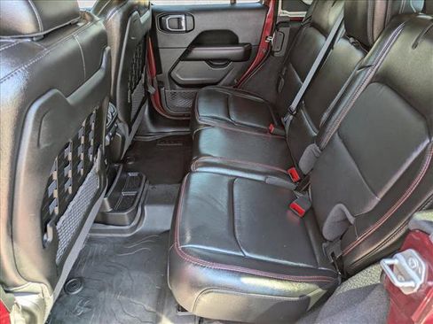 Used 2021 Jeep Wrangler Unlimited Rubicon AWD/4WD image 18