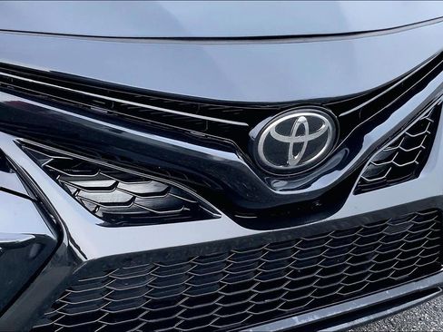 Used 2023 Toyota Camry SE image 29