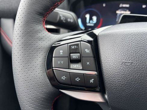 New 2026 Ford Explorer ST-Line w/ ST-Line Street Pack image 28