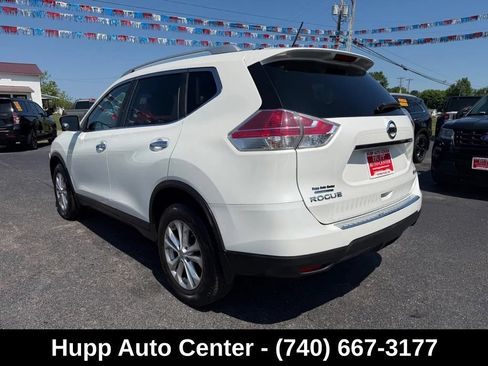 Used 2016 Nissan Rogue SV w/ SV Premium Package AWD/4WD image 3