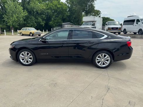 Used 2016 Chevrolet Impala LT FWD image 4