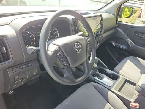 New 2026 Nissan Frontier SV w/ Tow Package AWD/4WD image 12