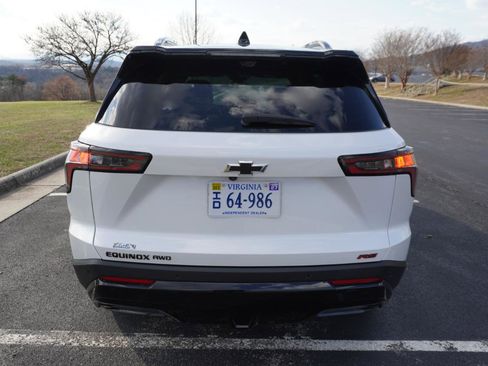 Used 2025 Chevrolet Equinox RS w/ Safety and Technology Package image 11