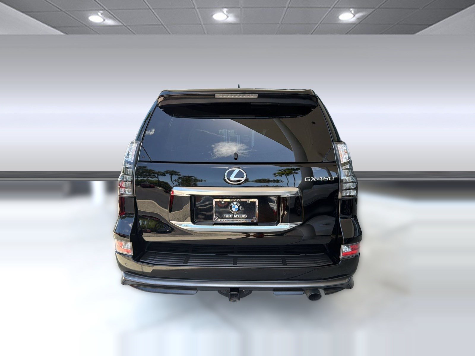 Used 2023 Lexus GX 460 Luxury w/ Sport Design Package AWD/4WD image 10