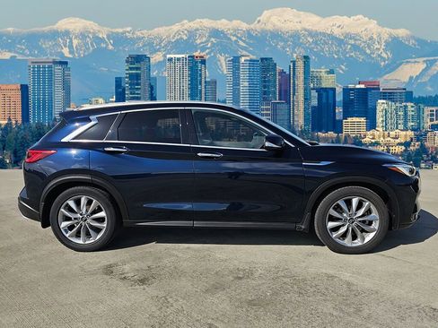 Used 2020 INFINITI QX50 Luxe image 8