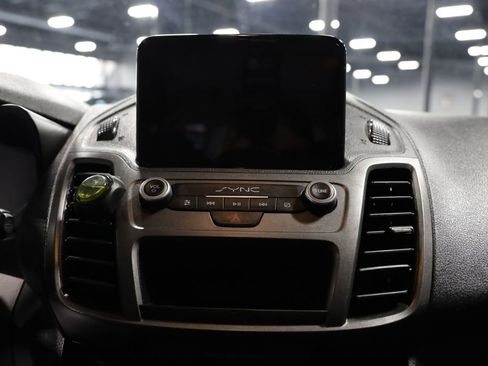 Used 2019 Ford Transit Connect XLT image 21