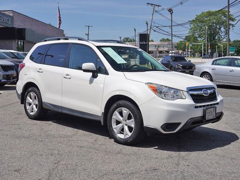 Used 2016 Subaru Forester 2.5i Premium w/ All-Weather Package AWD/4WD image 43