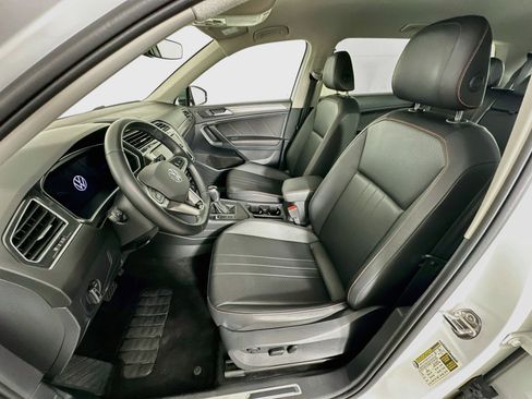 Used 2024 Volkswagen Tiguan Wolfsburg Edition FWD image 13