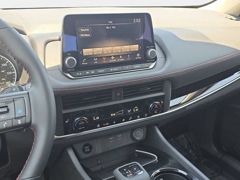 New 2026 Nissan Rogue SV w/ Rock Creek Premium Package AWD/4WD image 20