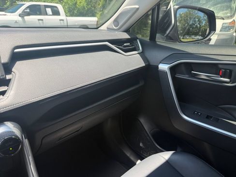 Used 2019 Toyota RAV4 XLE Premium w/ Advanced Technology Package FWD image 25