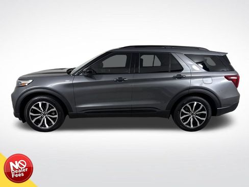 Used 2024 Ford Explorer ST-Line w/ Class IV Trailer Tow Package RWD image 7