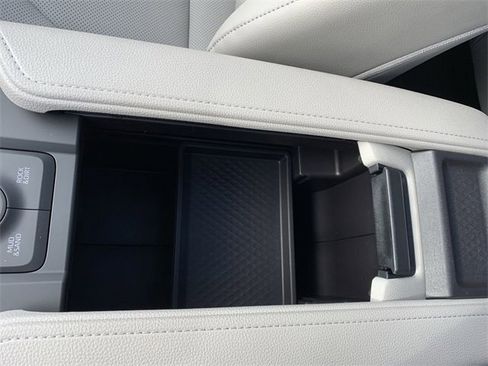 New 2026 Toyota Grand Highlander Limited image 26