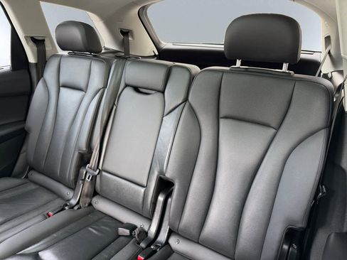 Used 2020 Audi Q7 3.0T Premium Plus w/ Premium Plus Package image 14